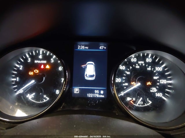 KNMAT2MV3KP525593 Nissan ROGUE SV