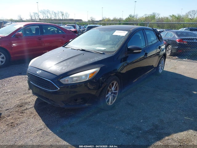 1FADP3K28FL214566 Ford FOCUS SE