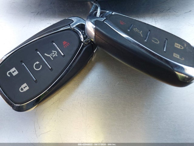 3GNAXUEV0MS128062 Chevrolet Equinox Awd Lt