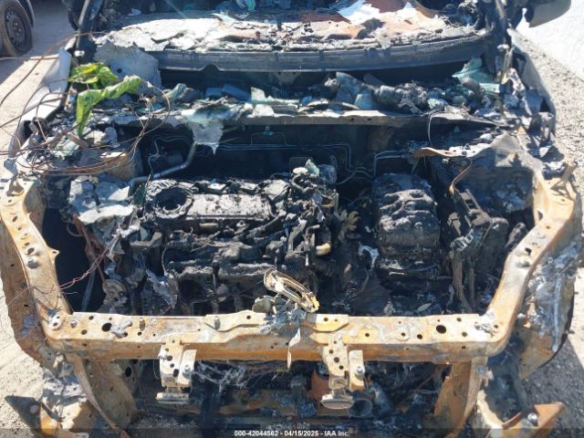 2T3C1RFV6LC058732 Toyota Rav4 Xle Premium