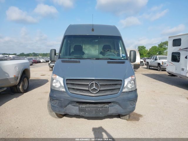 WD3PE7CD5JP621776 Mercedes-Benz Sprinter 2500 Standard Roof V6