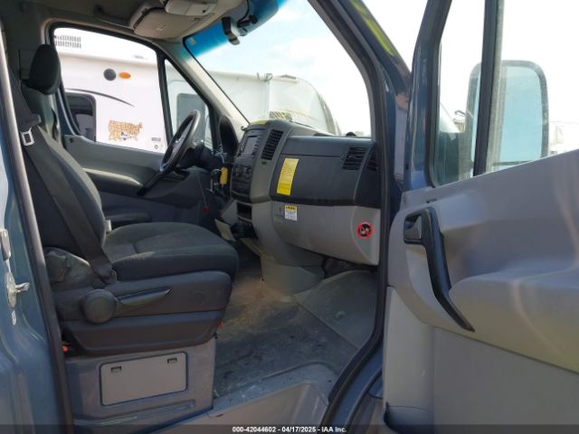 WD3PE7CD5JP621776 Mercedes-Benz Sprinter 2500 Standard Roof V6