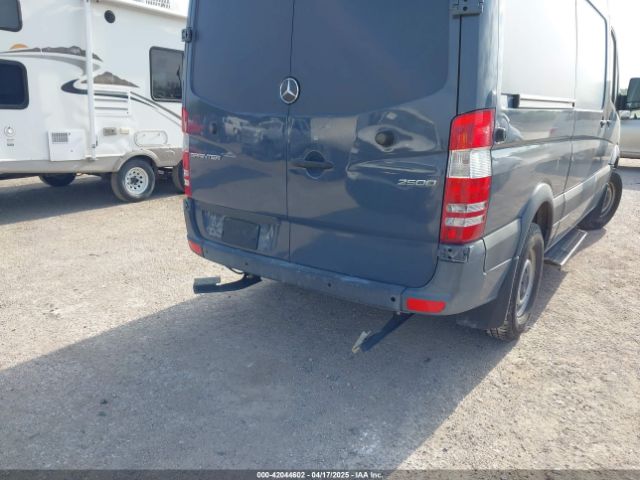 WD3PE7CD5JP621776 Mercedes-Benz Sprinter 2500 Standard Roof V6