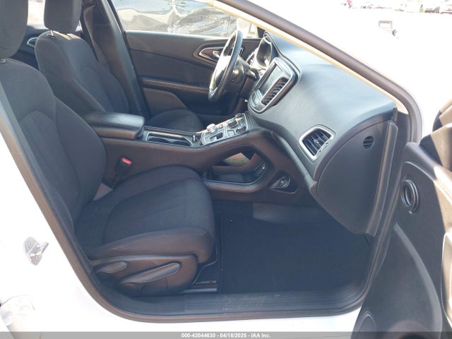 1C3CCCAB9FN642822 Chrysler 200 Limited