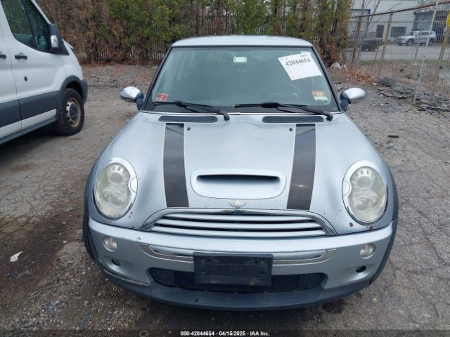 2005 MINI COOPER S WMWRE33445TD93578 Photo 5