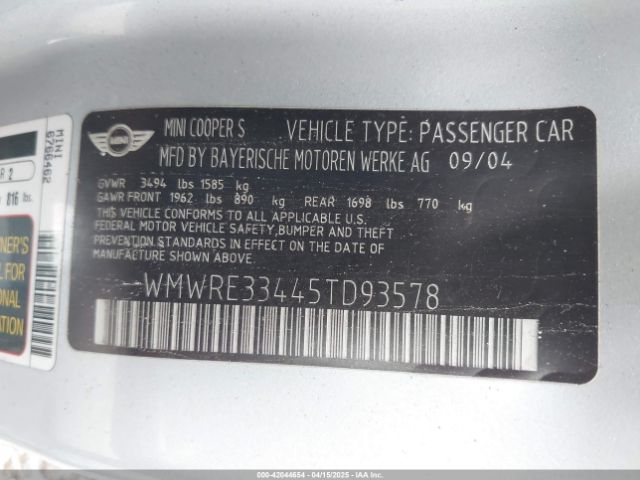 2005 MINI COOPER S WMWRE33445TD93578 Photo 8