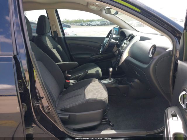 3N1CN7AP2JL871301 Nissan 2018
