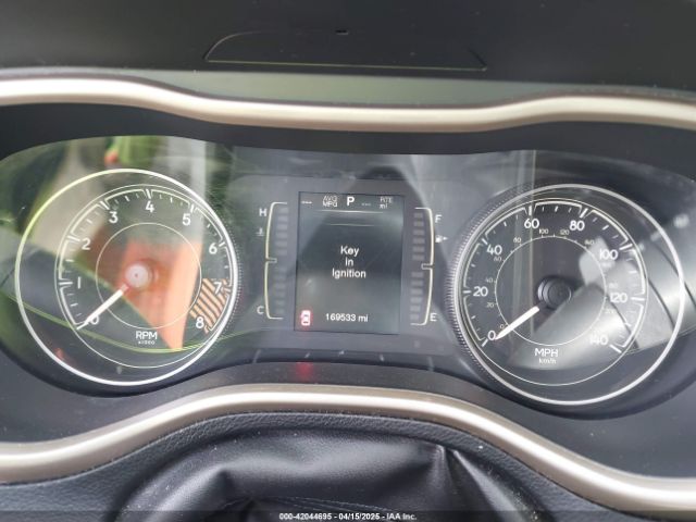1C4PJMCS6EW219999 Jeep Cherokee Latitude