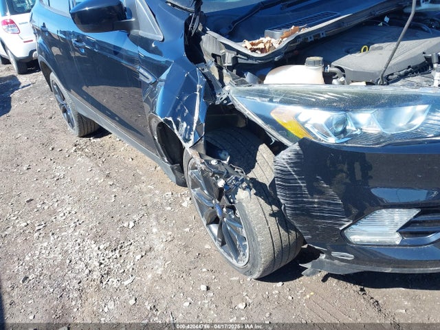 1FMCU9GD8JUA46664 Ford ESCAPE SE