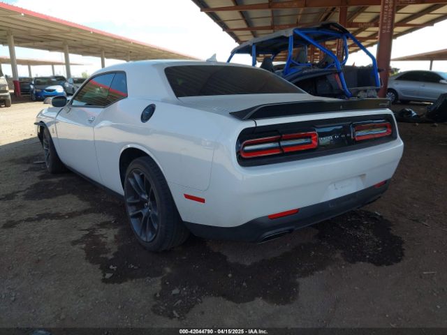 2C3CDZFJ5MH667657 Dodge Challenger R/t Scat Pack
