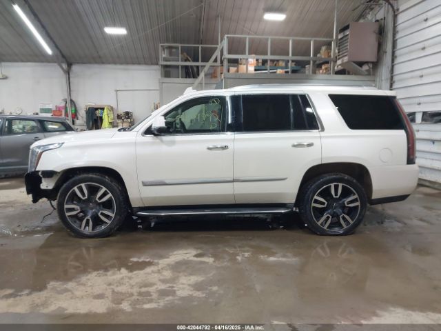 1GYS4MKJ0FR566796 Cadillac Escalade Luxury