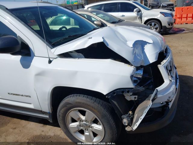 1C4NJCBA0ED618090 Jeep Compass Sport