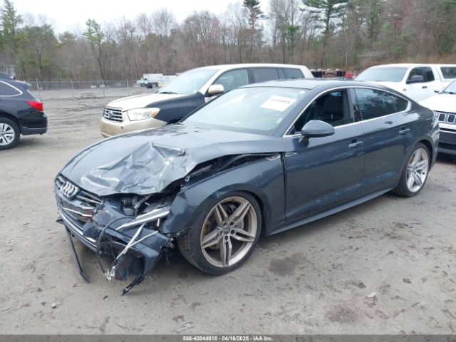 WAUENCF58JA010067 Audi A5 2.0t Premium