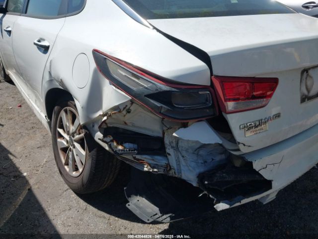 5XXGT4L32HG156781 KIA Optima Lx