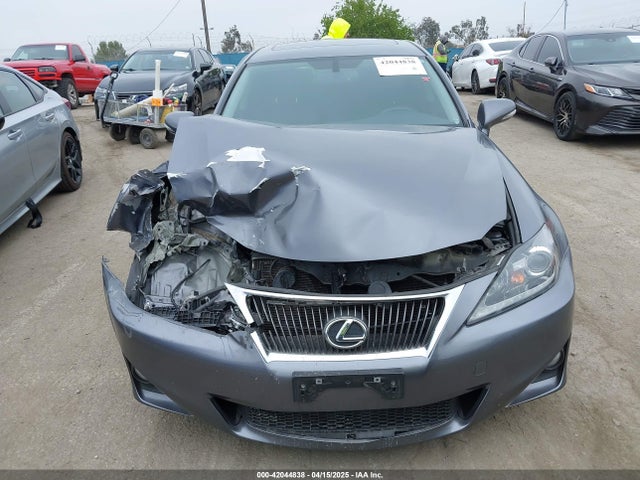 42044838 :رقم المزاد ، JTHBF5C23D5187730 vin ، 2013 Lexus Is 250 مزاد بيع