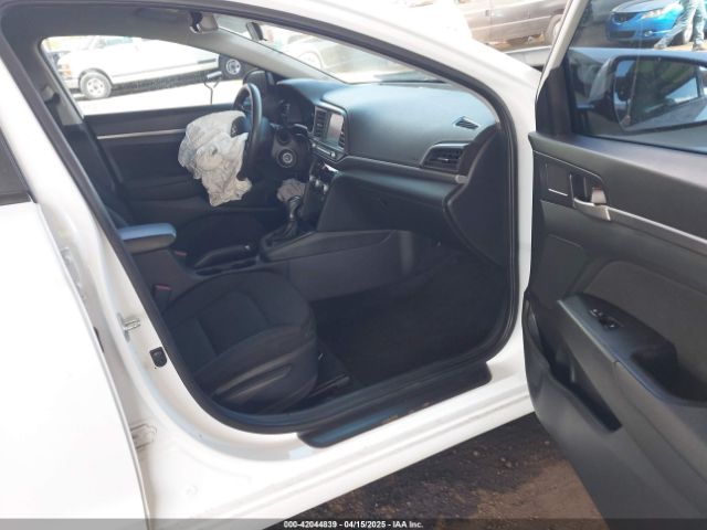 2020 HYUNDAI ELANTRA 5NPD84LF6LH559156 Photo 4