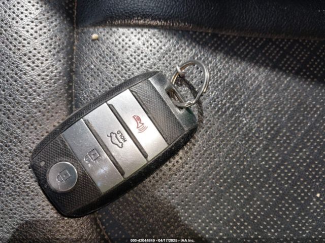 5XXGU4L37GG048085 KIA OPTIMA EX