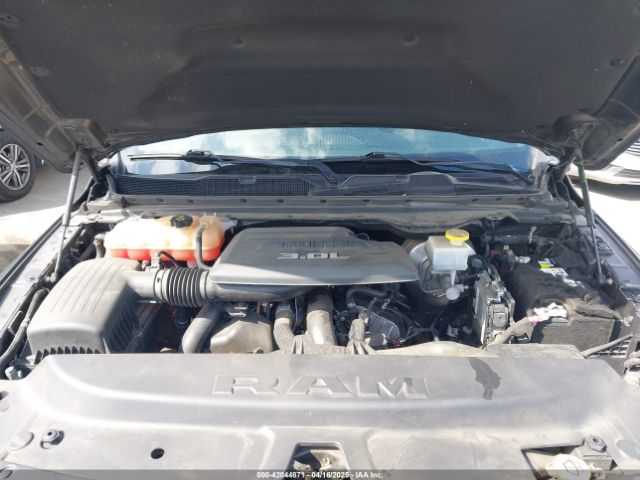 1C6SRFFM3MN733915 RAM 1500 Big Horn  4x4 5'7 Box