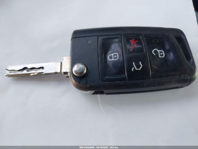 3VV0B7AX8JM076693 Volkswagen Tiguan