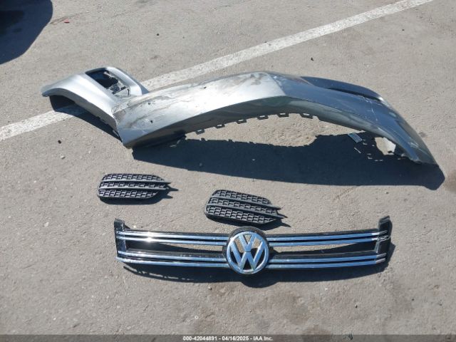 WVGAV7AX9GW601453 Volkswagen TIGUAN S