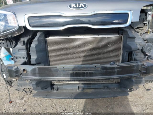 KNDJP3A55G7305863 KIA SOUL +