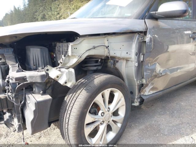 KNDJP3A55G7305863 KIA SOUL +