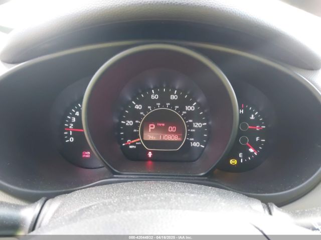 KNDJP3A55G7305863 KIA SOUL +