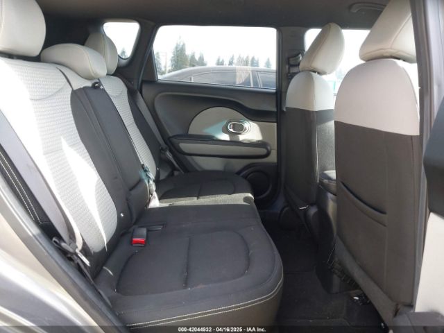 KNDJP3A55G7305863 KIA SOUL +