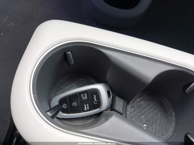 KM8KM4AE7PU155805 Hyundai IONIQ 5 SE