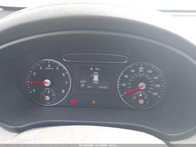 5XYPGDA33KG554768 KIA Sorento 2.4l Lx