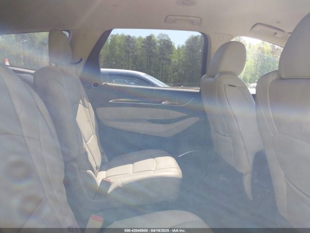 5GAERBKW3JJ262889 Buick Enclave Essence