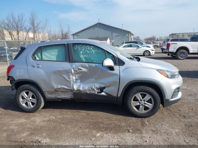 KL7CJNSB6JB510894 Chevrolet TRAX LS