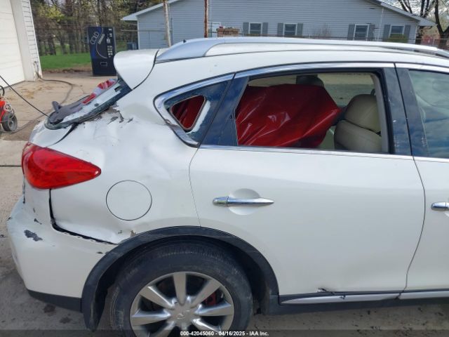 JN1BJ0RR6HM402572 Infiniti QX50