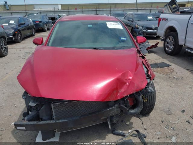 5NPD84LFXJH248410 Hyundai ELANTRA SEL