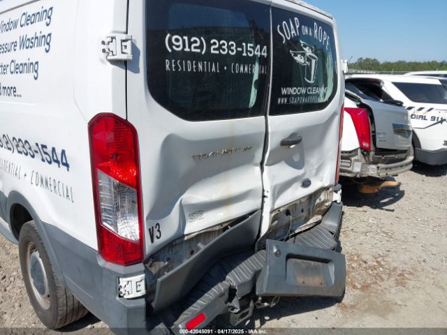 1FTYE1ZM6HKA83224 Ford Transit-150