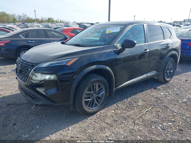5N1AT3AB0MC692340 Nissan Rogue S Intelligent Awd