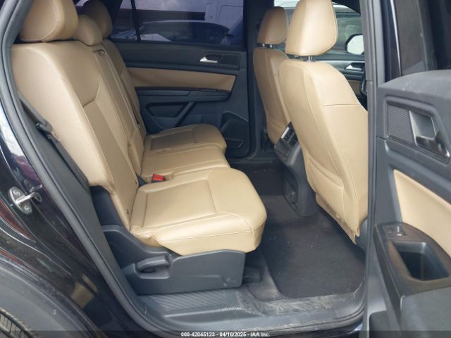 1V2YE2CA3LC224739 Volkswagen Atlas Cross Sport 3.6l V6 Se W/technology/3.6l V6 Se W/technology R-line