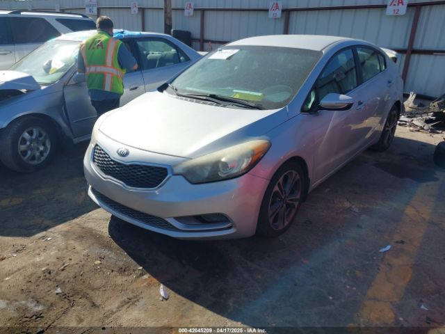 KNAFX4A81F5371047 KIA FORTE EX