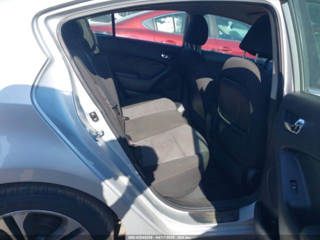 KNAFX4A81F5371047 KIA FORTE EX