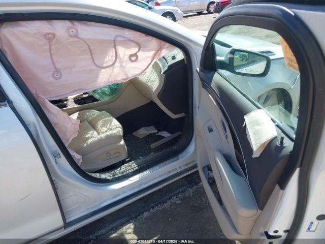 1G4GC5G37GF188442 Buick Lacrosse Leather