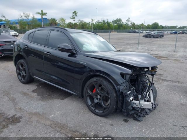 2024 ALFA ROMEO STELVIO ZASPAKBN0R7D75947