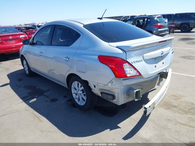 3N1CN7AP9KL821108 Nissan Versa 1.6 Sv