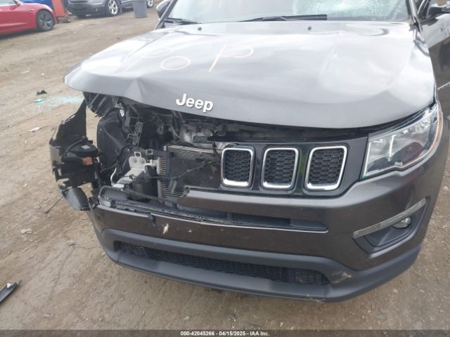 3C4NJDBBXMT551702 Jeep Compass Latitude 4x4