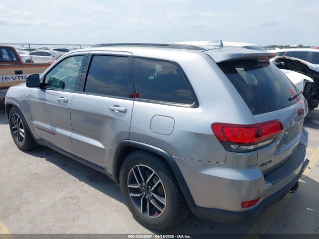 2019 JEEP GRAND CHEROKEE 1C4RJFLG3KC771909 Photo 2