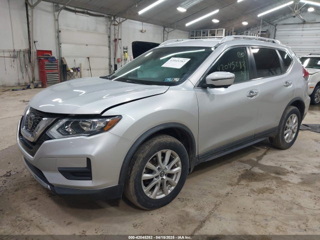 Nissan ROGUE SV 2018 KNMAT2MV1JP509908 Image 2