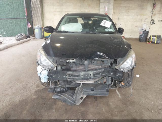 3MYDLBYV4JY317051 Toyota YARIS IA
