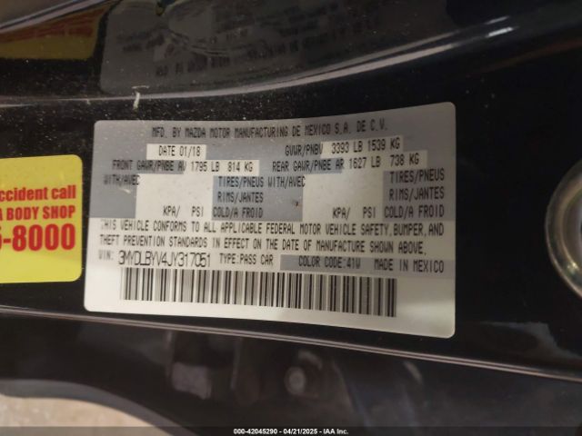 3MYDLBYV4JY317051 Toyota YARIS IA