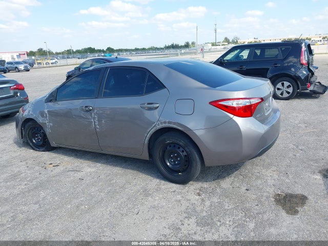 2T1BURHE2GC675009 Toyota COROLLA LE