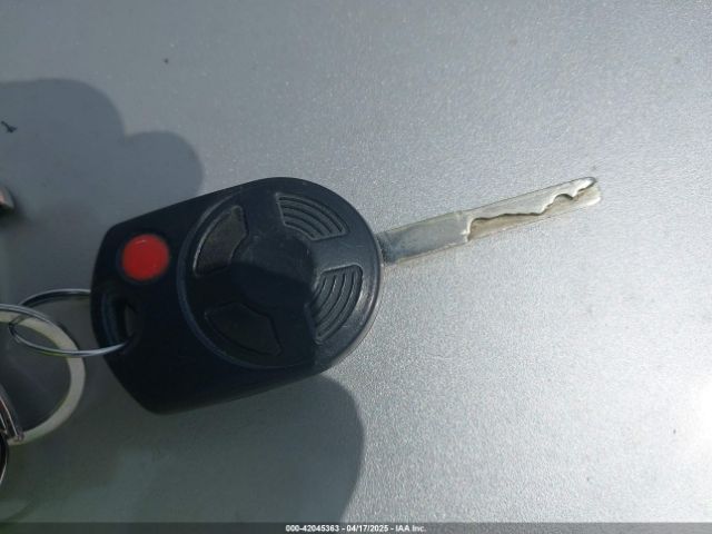 1FMCU0G70FUA44162 Ford ESCAPE SE