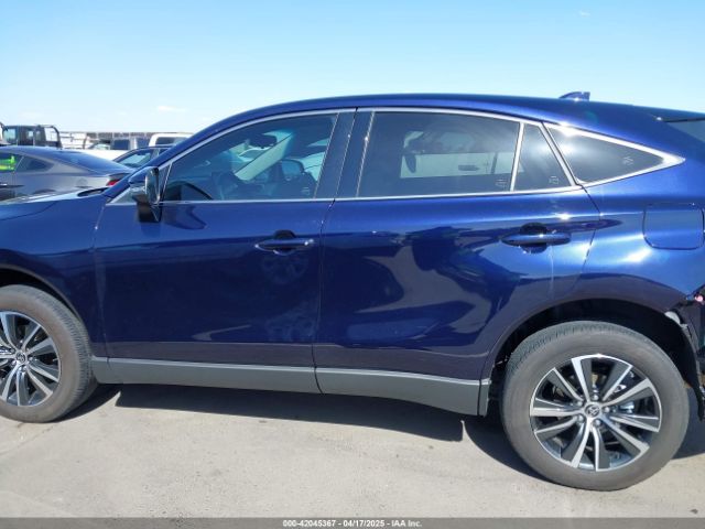 JTEAAAAH7RJ160035 Toyota VENZA LE